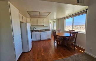 1 bed, 1 bath, $1,395, Unit #70