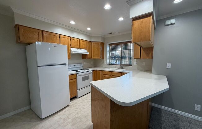 Move In for Less! $1,000 Move-In Credit | 2 Bed 1.5 Bath Condo in Ogden!