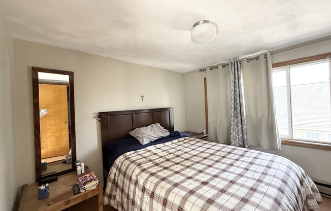 30 TEMPLETON PKWY