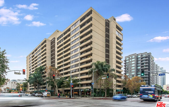 2 beds, 2 baths, 1,193 sqft, $3,300, Unit 805