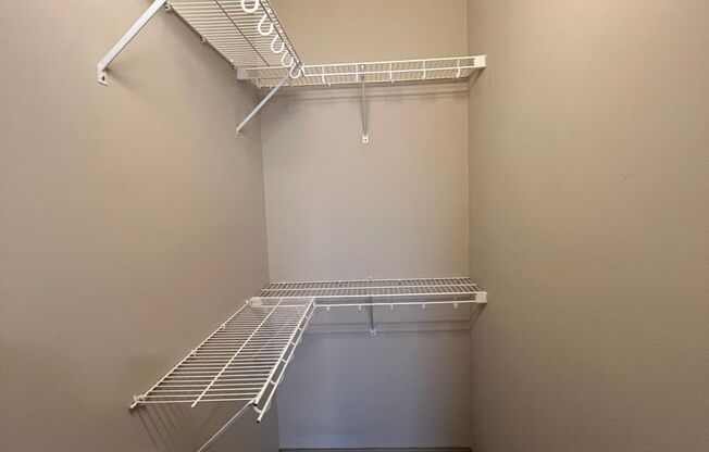 2 beds, 2 baths, 929 sqft, $1,025, Unit 1720-B07