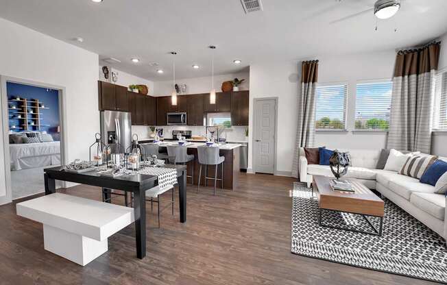 Luxury Farmers Branch Apartments