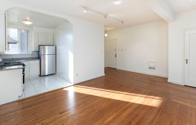 1730 Sacramento Street (910rc)