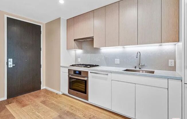 Studio, 1 bath, 518 sqft, $2,500, Unit 505