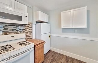 33 JUNIPER ST