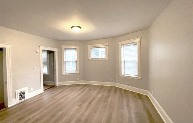 53 ASPINWALL RD