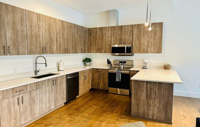 1 bed, 1 bath, $1,699, Unit 317