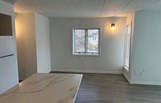 1 bed, 1 bath, 650 sqft, $1,950, Unit 25