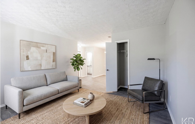 1 bed, 1 bath, 612 sqft, $895, Unit H094