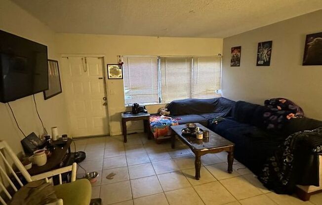 2 beds, 2 baths, 768 sqft, $1,950