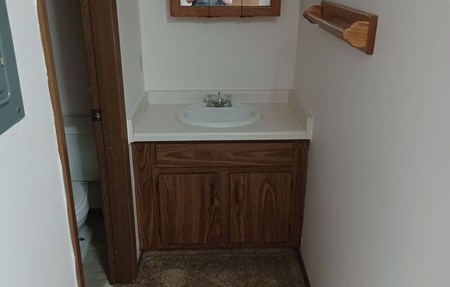 2 beds, 1 bath, $949