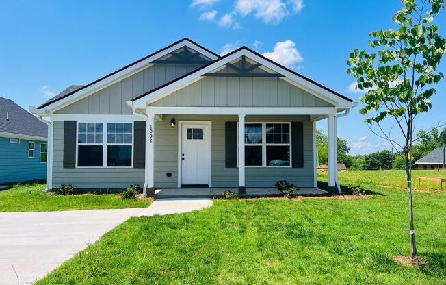BRAND NEW 3 bedroom, 2 bath home in Lagrange! Must see!