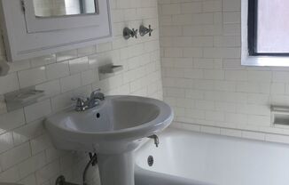 1 bed, 1 bath, $1,225, Unit 1423-1