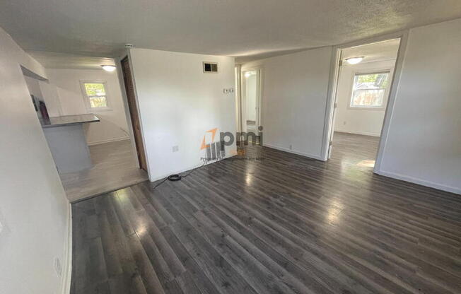 6523 MISSOURI AVE