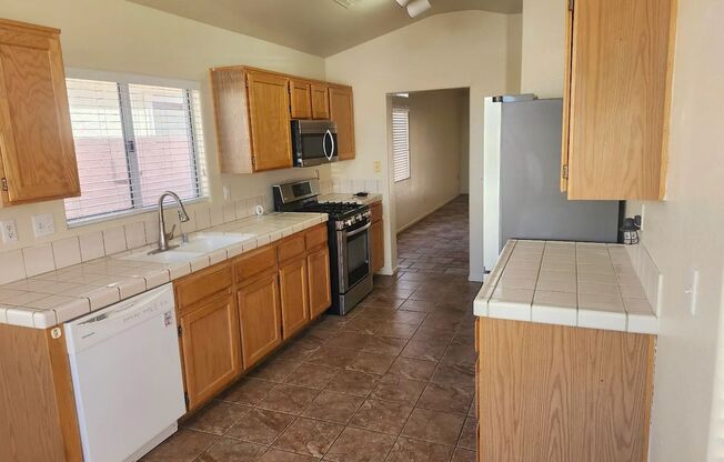 Charming Single-Story 3-Bedroom Home with Spacious Backyard