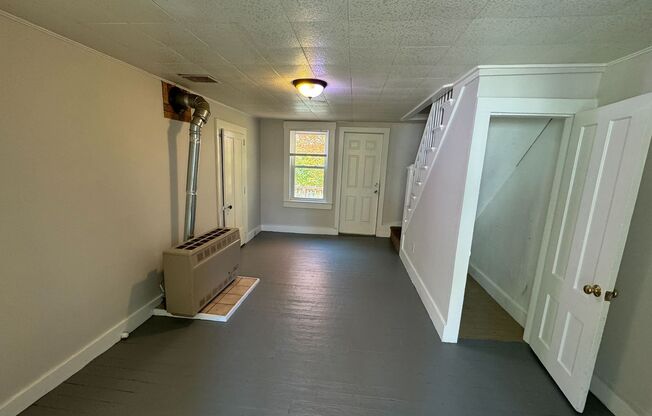 1 bed, 1 bath, $1,295, Unit 2