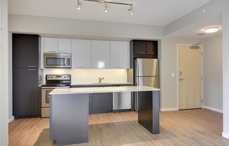 400 S Marquette Avenue