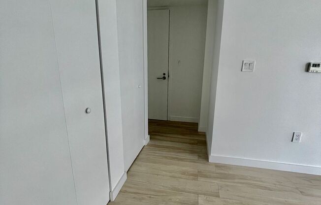 1 bed, 1 bath, $3,450, Unit Unit #4107