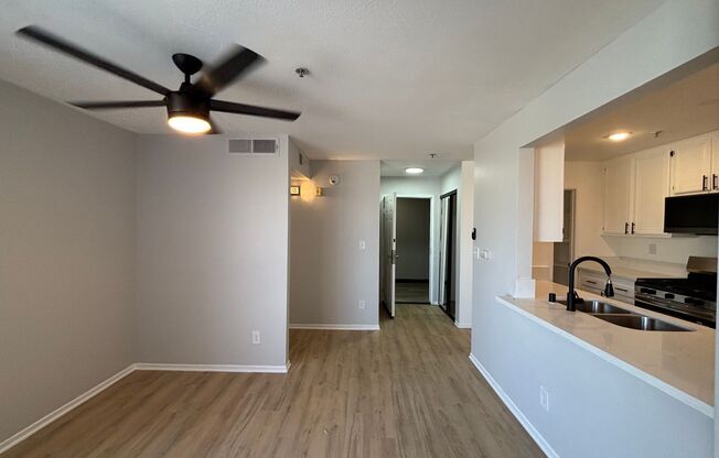 1 bed, 1 bath, 700 sqft, $1,798, Unit 416