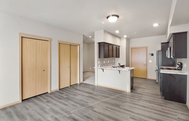 Studio, 1 bath, 473 sqft, $1,450, Unit 545-409