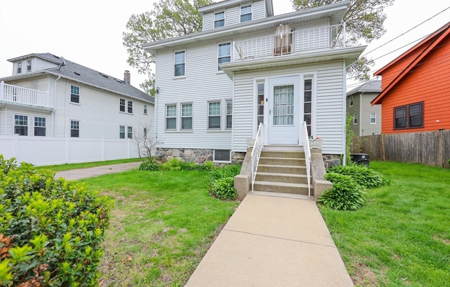 8 VERNDALE RD