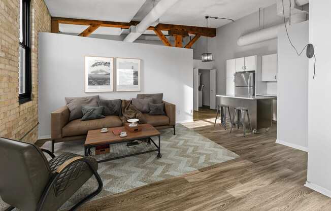 spacious industrial apartments in minneapolis mn