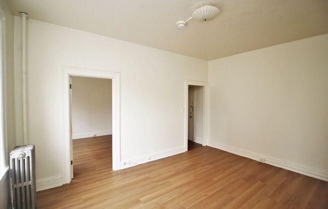 1 bed, 1 bath, 2 sqft, $925, Unit #107