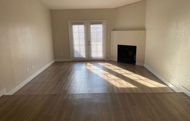 NEWLY REMODELED! 3 Bed 2 Bath Single Story Central PHX