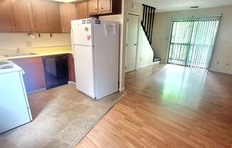 2 beds, 1 bath, $1,150, Unit 1