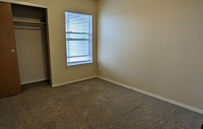 2 beds, 2 baths, 994 sqft, $1,200, Unit E301