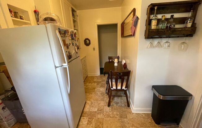 1 bed, 1 bath, $2,895