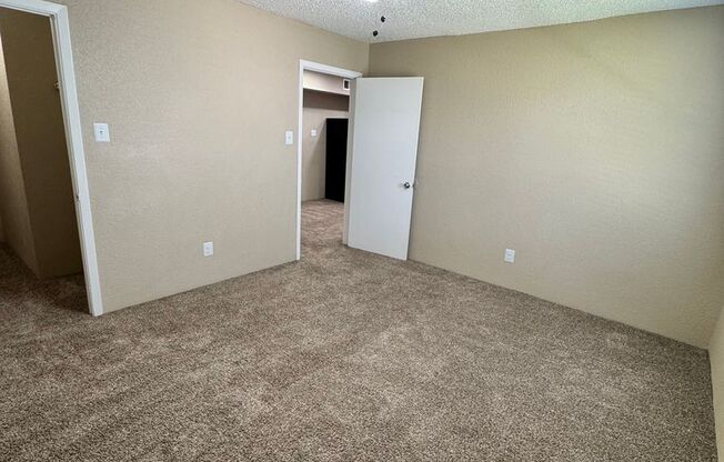 2 beds, 2 baths, 900 sqft, $1,025, Unit 506