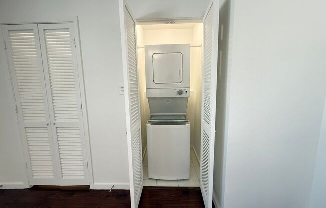 1 bed, 1 bath, 767 sqft, $1,399, Unit RRO-207