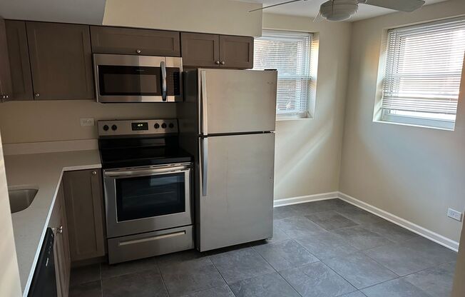 9457 Maple LLC
