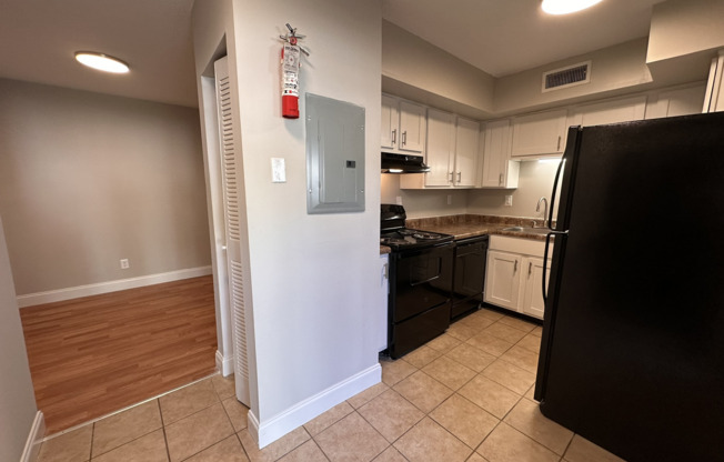 1 bed, 1 bath, 650 sqft, $1,095, Unit K81