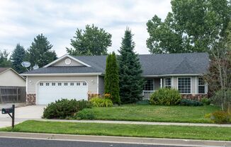 Rancher Home in Hayden!