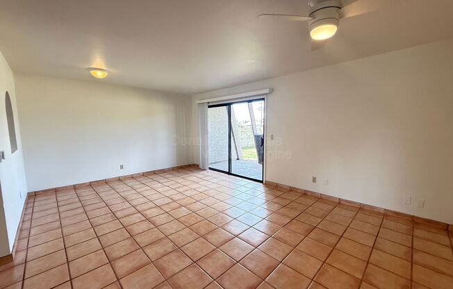 611 W 13 ST