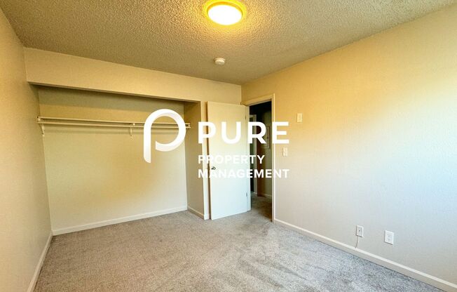 2 beds, 1 bath, 825 sqft, $1,195, Unit 42