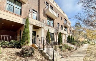 614 West Blvd