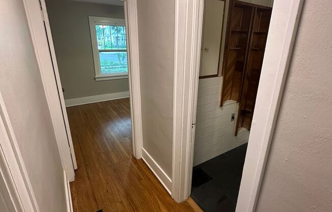 Cute 2 bedroom home in Patty Jewett Golf course area
