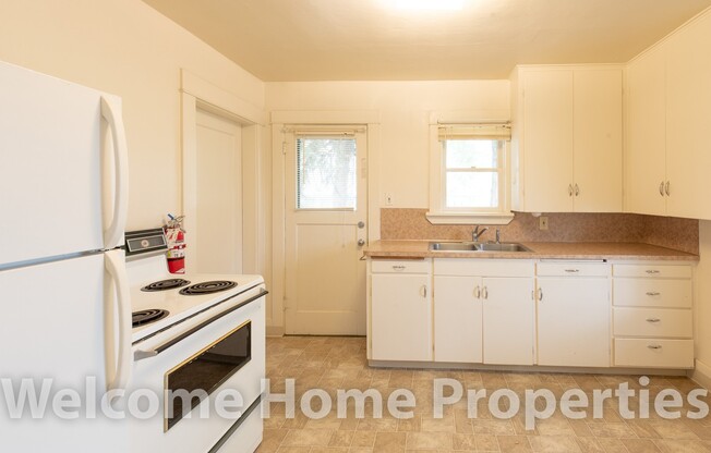 Cozy 2 Bedroom Apartment Close to WWU