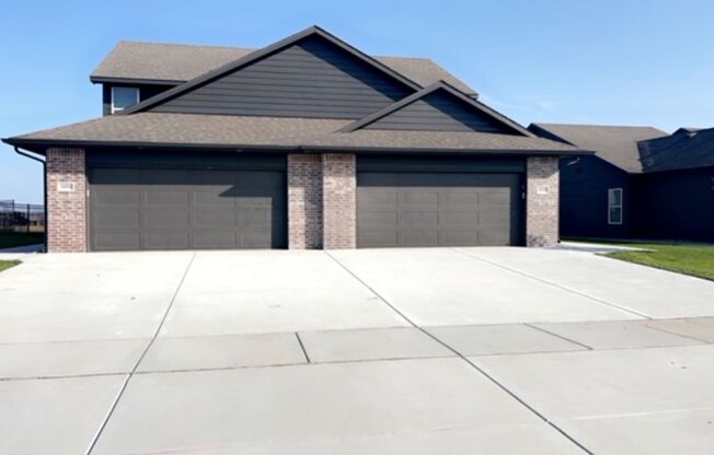 1349 TAPESTRY LN