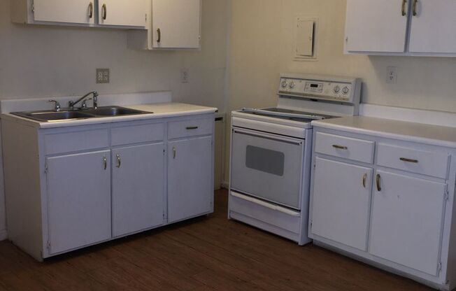 2 beds, 1 bath, 675 sqft, $683, Unit 441 Arter-Unit 08