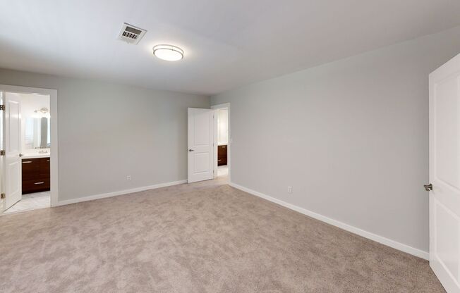 3 beds, 2.5 baths, 1,600 sqft, $1,550, Unit F6