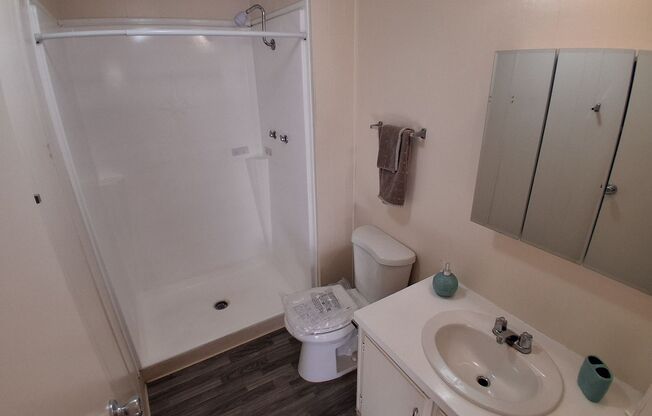 2 beds, 2 baths, 800 sqft, $3,299, Unit 134