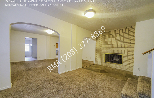 1012 N 10th Street