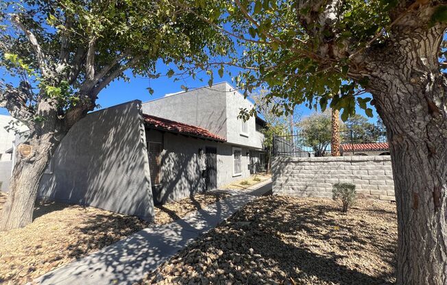 2 Story Upgraded Condo