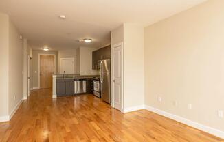 1 bed, 1 bath, 943 sqft, $1,479