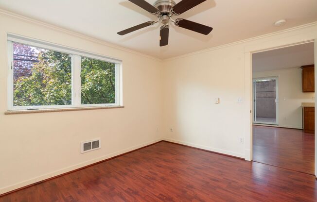 2 beds, 2 baths, 856 sqft, $2,750, Unit #201