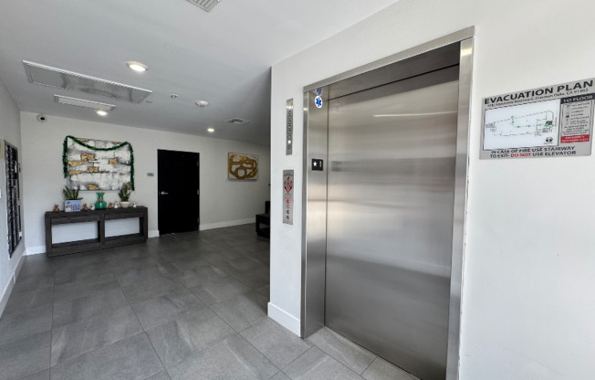 4383 N SEPULVEDA BLVD